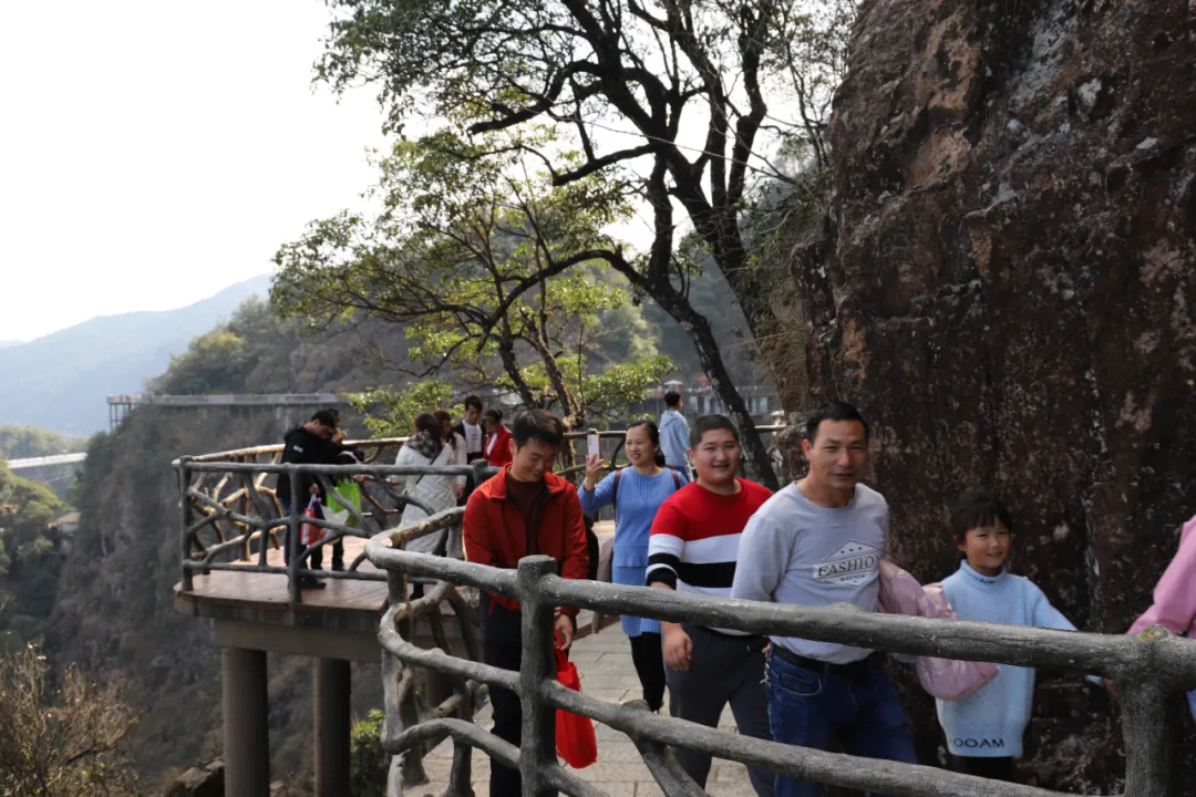 604f05b375892.png 604f05b375892.png