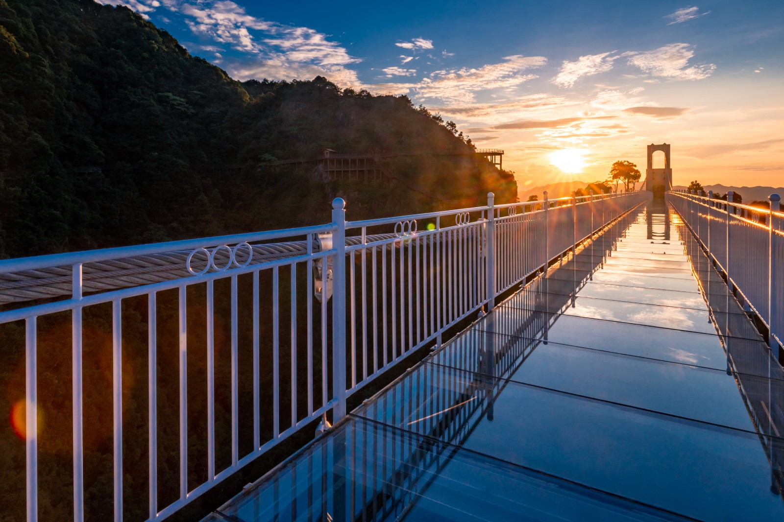 6110e8e1a0b9b.jpg 6110e8e1a0b9b.jpg