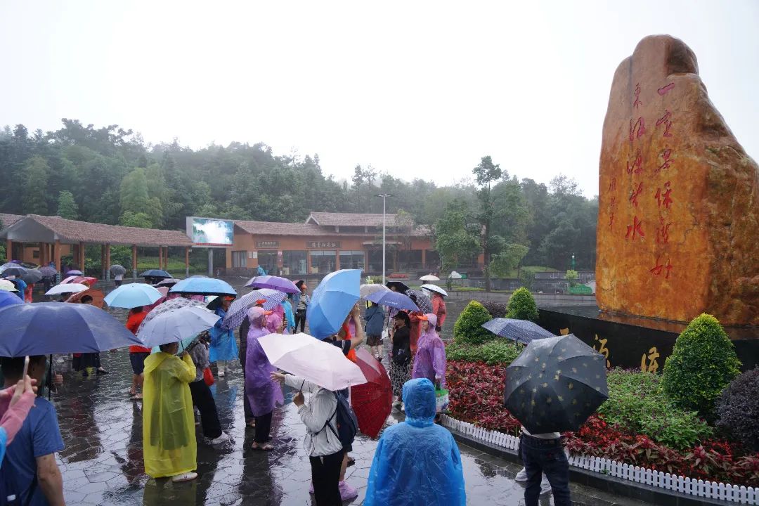 64d9c59a1d935.jpg 64d9c59a1d935.jpg